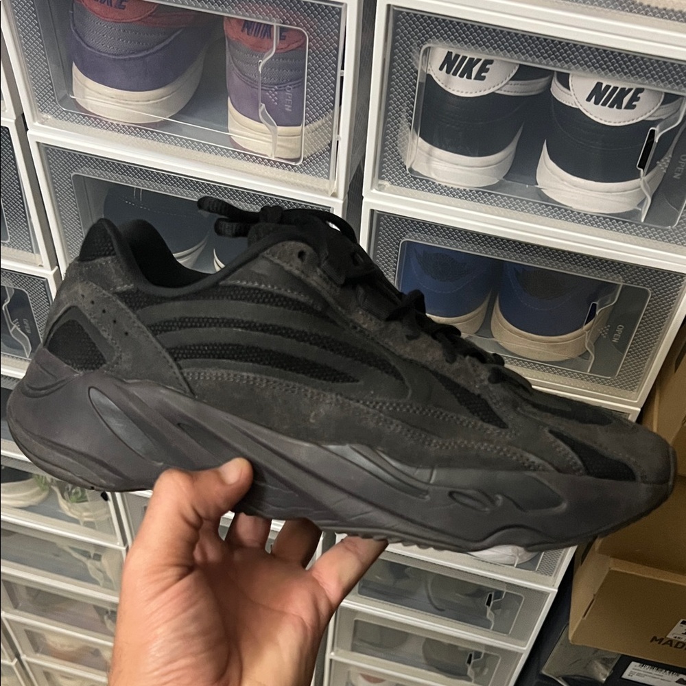 Yeezy Athletic Sneakers